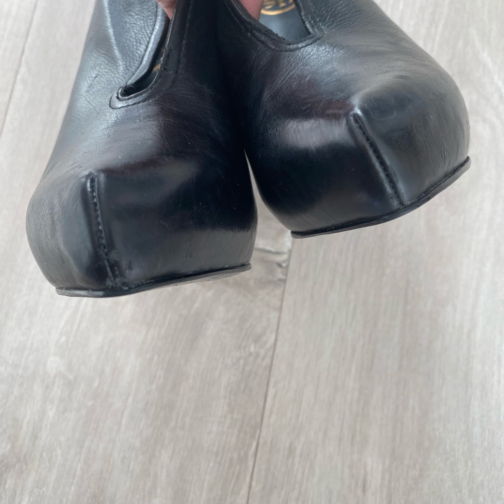 ASH✨ - Picture 9 of 10